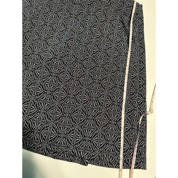 NWT RIP SKIRT Hawaii sz M Ocean Wrap Swim Cover Skirt tropical Geometric Black - Picture 5 of 6